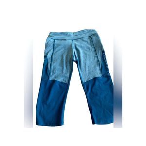 Lot of 2 PC Lululemon Cropped Mesh Leggings Black / Blue Size 6